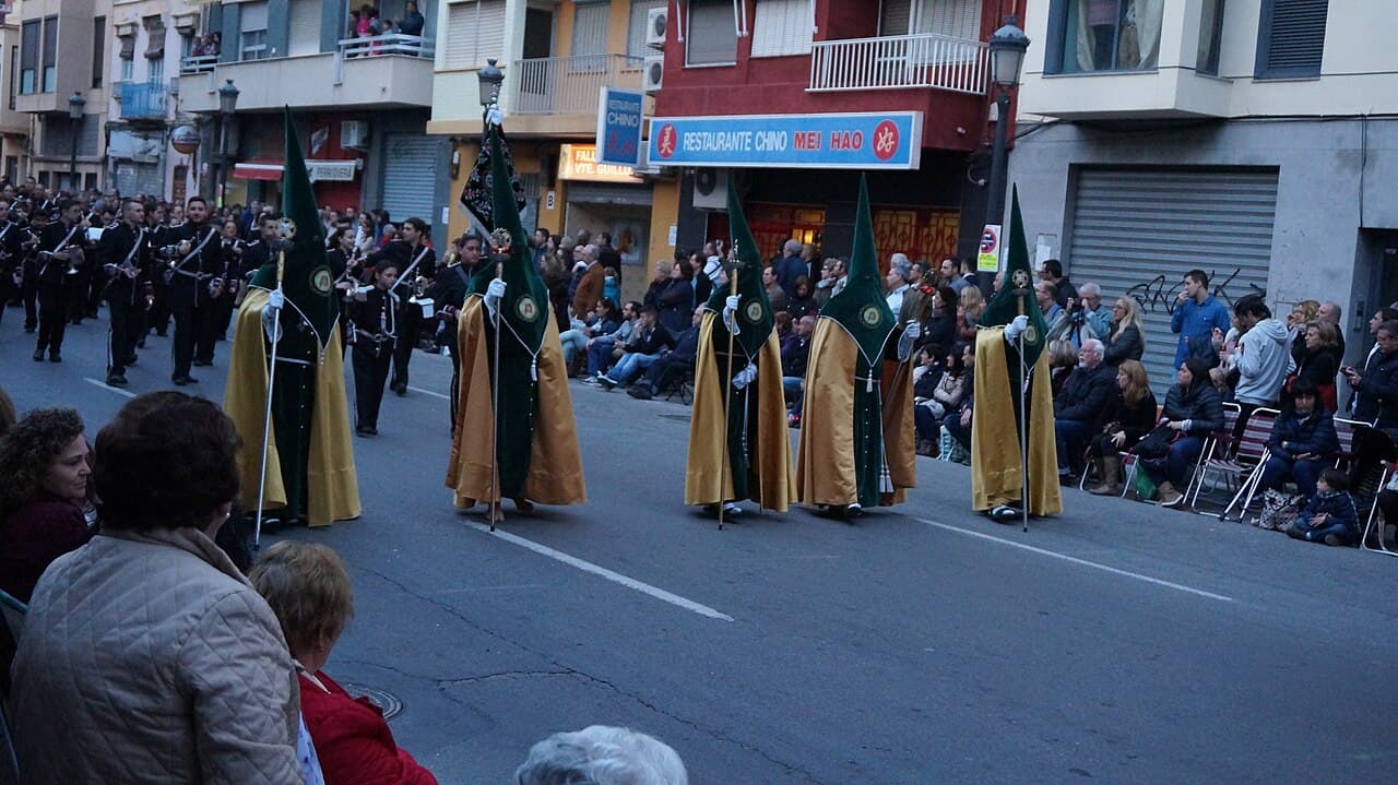 Procesión de la Semana Santa Marinera en los barrios marítimos de Valencia